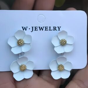 Bloom Korean White Earrings