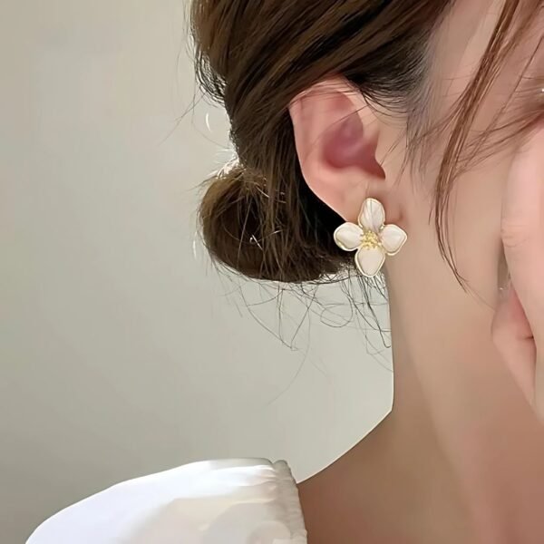 Enamel Delicate Flower Earrings
