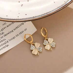 Four-leaf Clover Opal Earrings