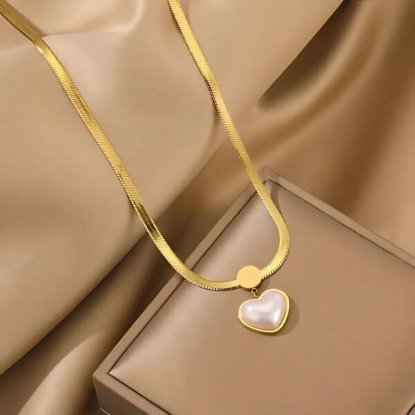 Pearl Heart Snake Chain Necklace Anti-tarnish Stainless Steel