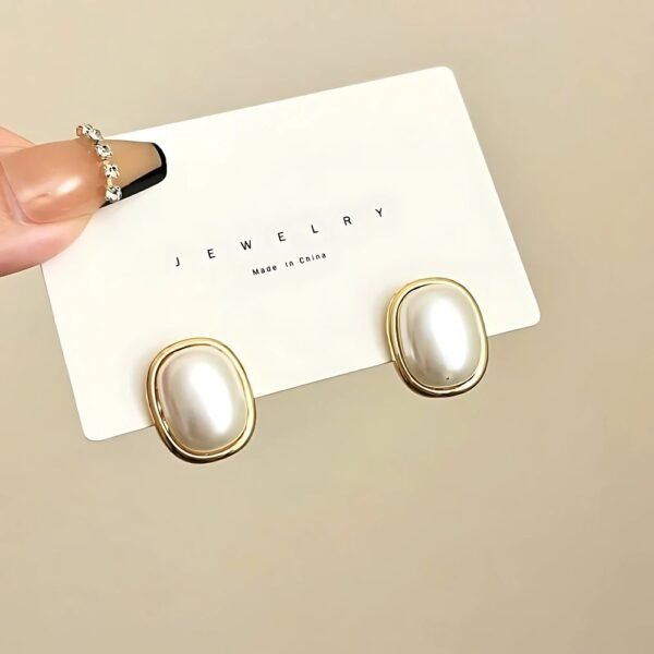Pearl Simple Geometric Rectangle Stud Earrings